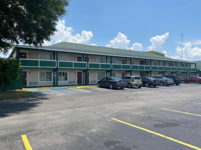 Inn On The Green Florida タバレス エクステリア 写真