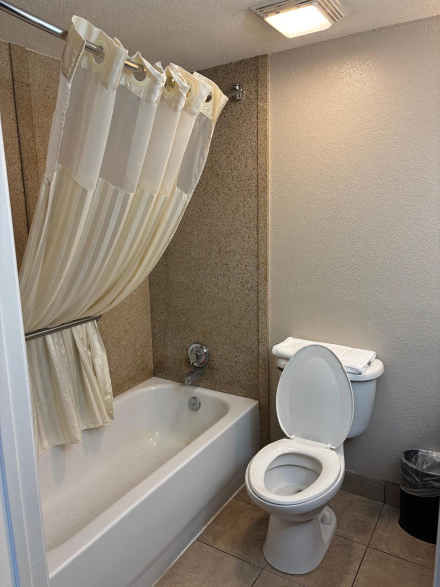 Inn On The Green Florida タバレス エクステリア 写真